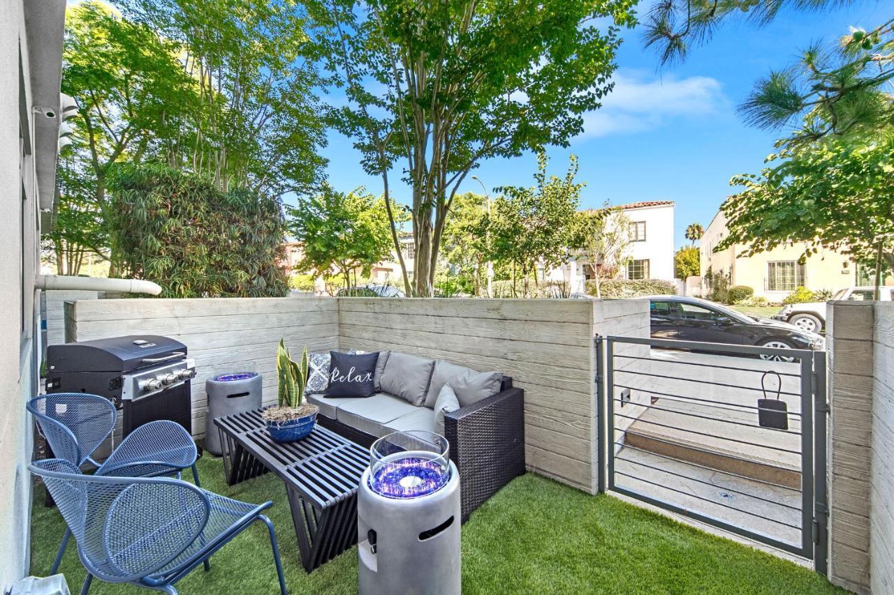 Beverly Grove Chic City Oasis 2 Bedroom Apt With Den 138 Лос-Анджелес Экстерьер фото