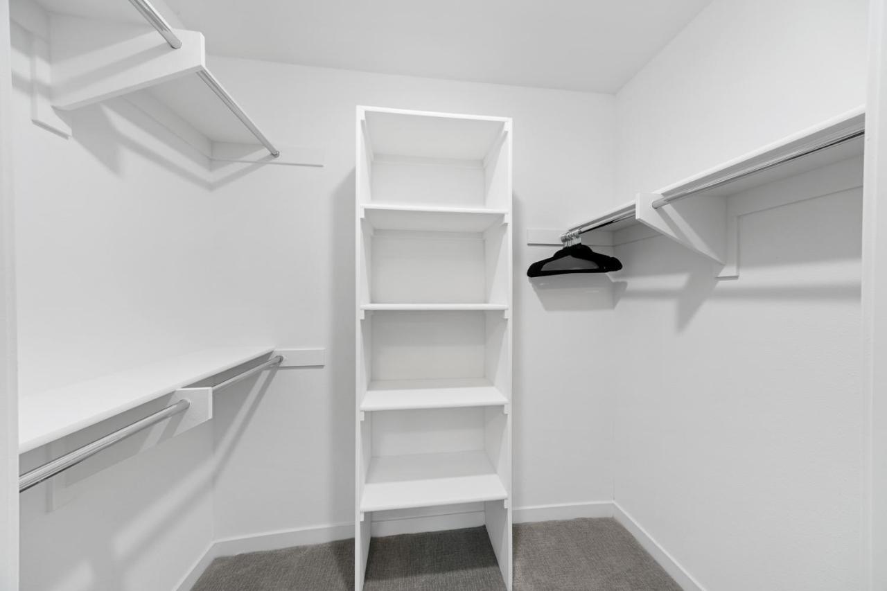 Beverly Grove Chic City Oasis 2 Bedroom Apt With Den 138 Лос-Анджелес Экстерьер фото