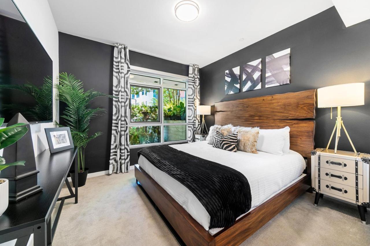 Beverly Grove Chic City Oasis 2 Bedroom Apt With Den 138 Лос-Анджелес Экстерьер фото
